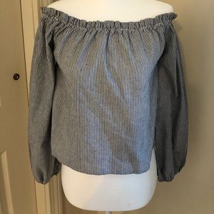Brandy melville off the shoulder top